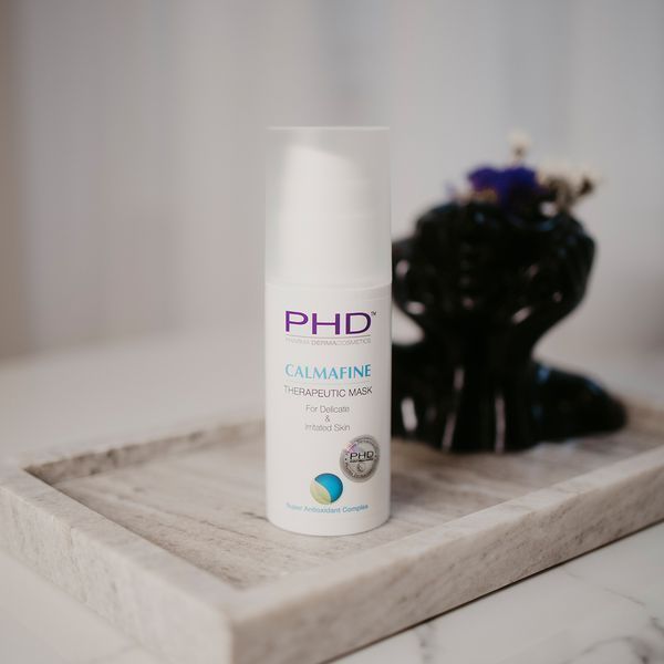 Заспокійлива відновлююча крем-маска PHD
CALMAFINE THERAPEUTIC MASK 100 мл A00584 фото